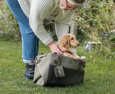TECKEL DRAAGTAS 2 IN 1 | TOT 7 KG | LEGERGROEN