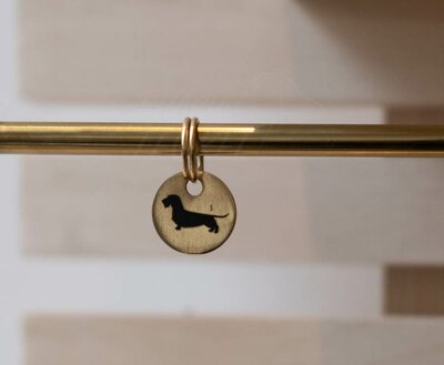 DACHSHUND CHARM | PENDANT