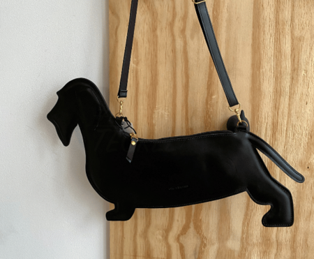 DACHSHUND BAG | LEATHER BLACK